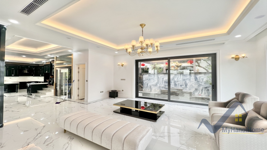 Cho thuê biệt thự đơn lập Vinhomes Harmony gần Vinschool 4