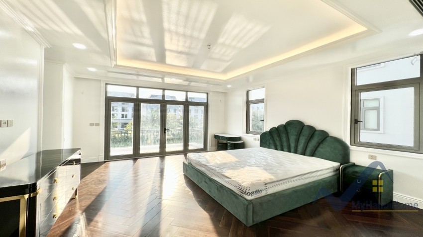 Cho thuê biệt thự đơn lập Vinhomes Harmony gần Vinschool 15