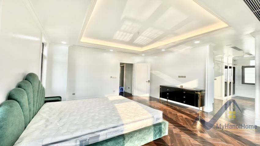 Cho thuê biệt thự đơn lập Vinhomes Harmony gần Vinschool 16