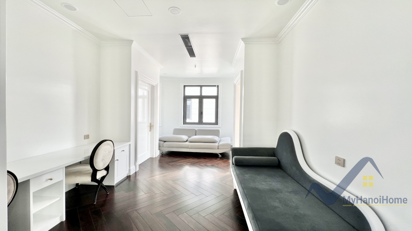 Cho thuê biệt thự đơn lập Vinhomes Harmony gần Vinschool 22