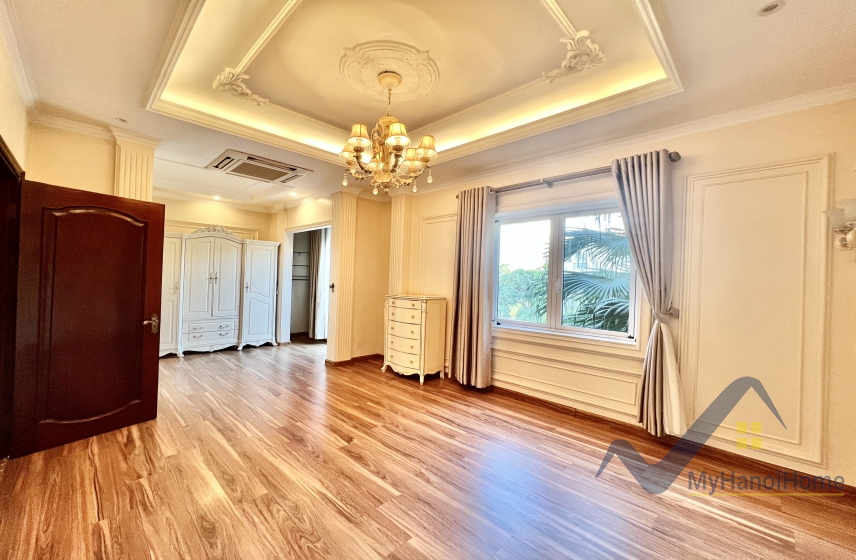 Cho thuê biệt thự đủ đồ Vinhomes Riverside có tầng hầm, gần BIS 12