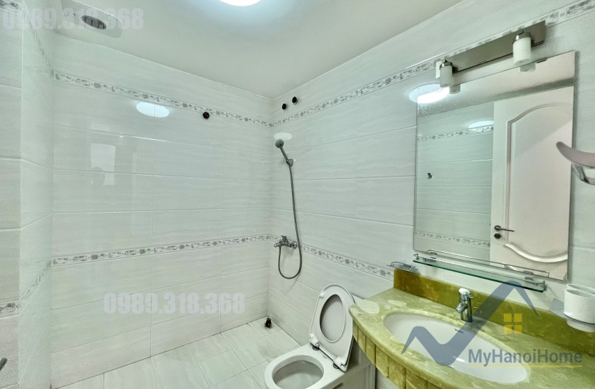 Cho thuê biệt thự Hoa Sữa Vinhomes Riverside 4PN đủ đồ 11