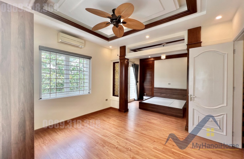 Cho thuê biệt thự Hoa Sữa Vinhomes Riverside 4PN đủ đồ 12
