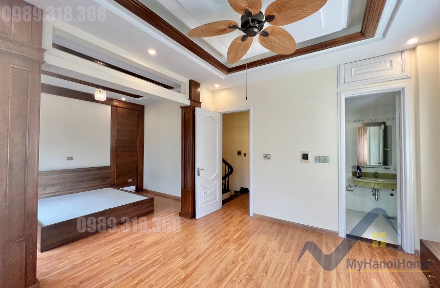 Cho thuê biệt thự Hoa Sữa Vinhomes Riverside 4PN đủ đồ 14