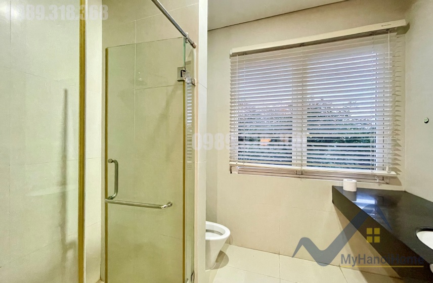 Cho thuê biệt thự Hoa Sữa Vinhomes Riverside căn song lập 11