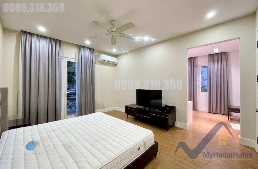 Cho thuê biệt thự Hoa Sữa Vinhomes Riverside căn song lập 13