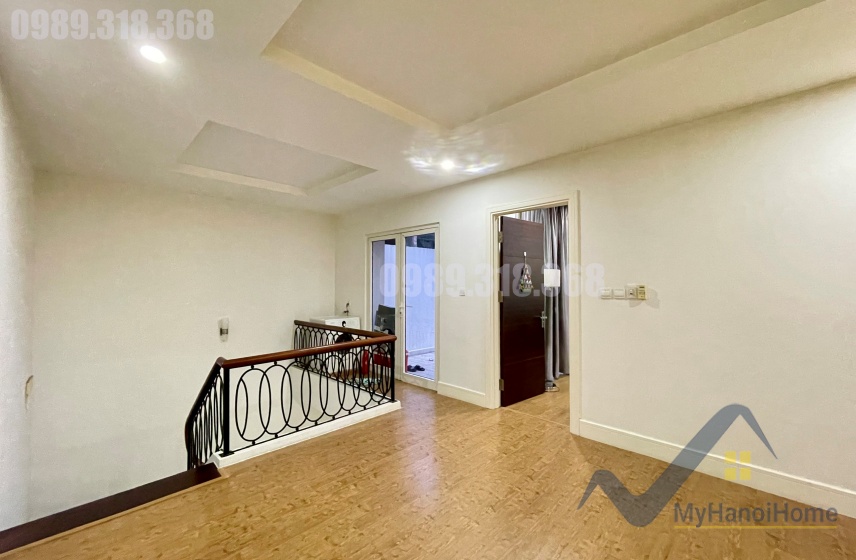 Cho thuê biệt thự Hoa Sữa Vinhomes Riverside căn song lập 20