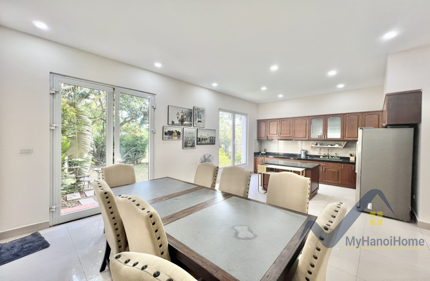 Cho thuê biệt thự Hoa Sữa Vinhomes Riverside đã hoàn thiện 3