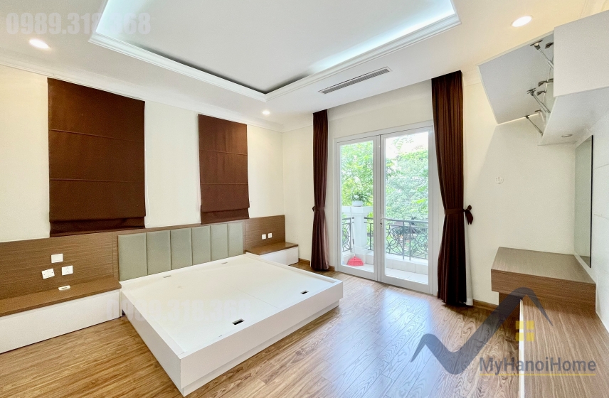 Cho thuê biệt thự Hoa Sữa Vinhomes Riverside full nội thất 17