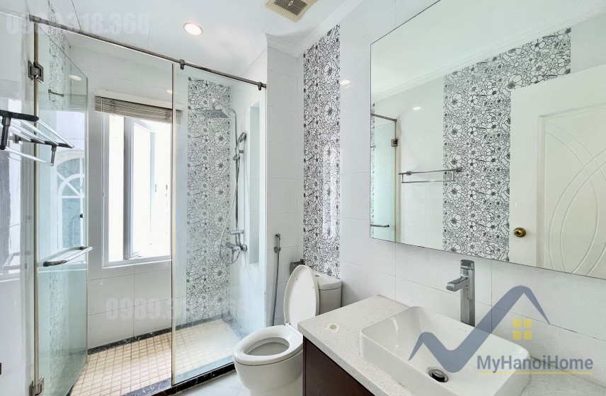 Cho thuê biệt thự Hoa Sữa Vinhomes Riverside full nội thất 25