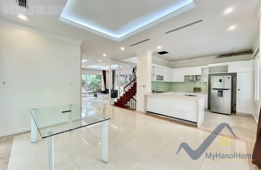 Cho thuê biệt thự Hoa Sữa Vinhomes Riverside full nội thất 4