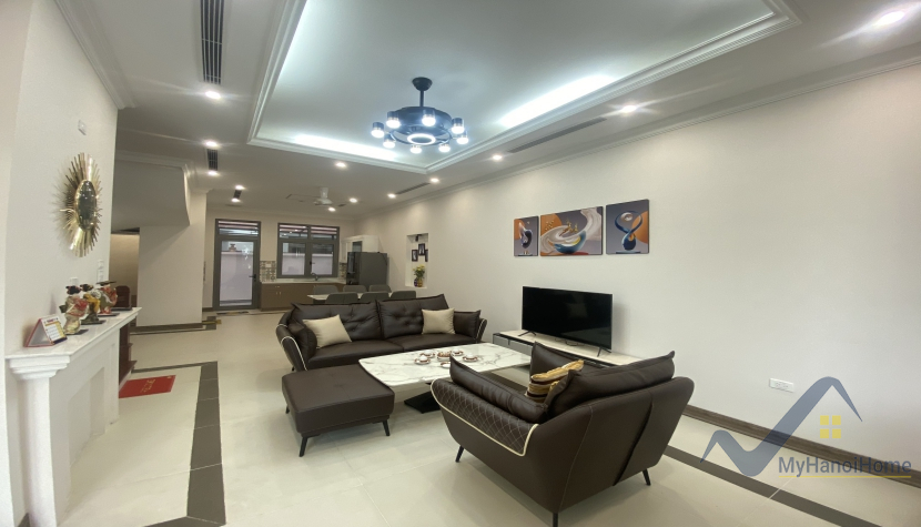 Cho thuê biệt thự liền kề Vinhomes Harmony full đồ thang máy 3