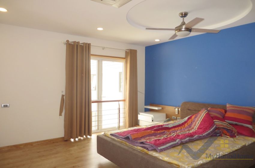Cho thuê biệt thự song lập Vinhome Riverside không sông 14
