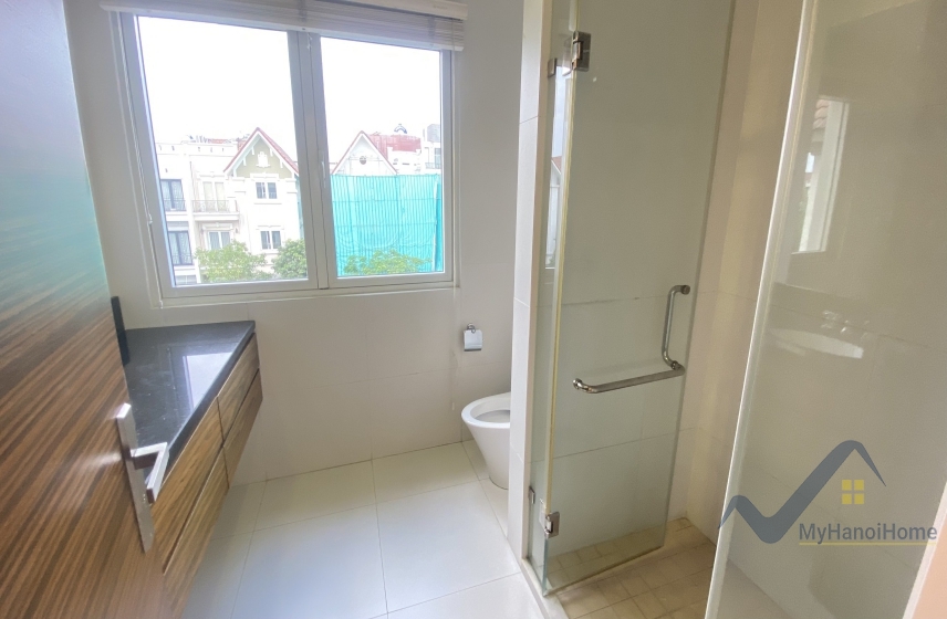 Cho thuê biệt thự song lập Vinhome Riverside, sân vườn full đồ 16