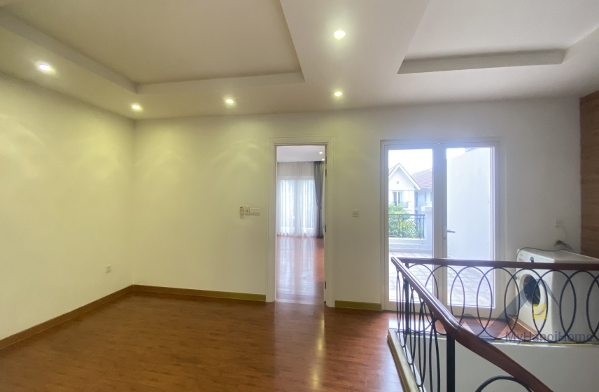 Cho thuê biệt thự song lập Vinhome Riverside, sân vườn full đồ 17