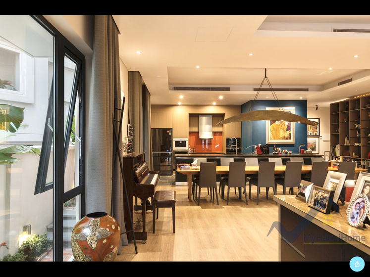 Cho thuê biệt thự song lập Vinhomes Riverside, 5 phòng ngủ full nội thất 4