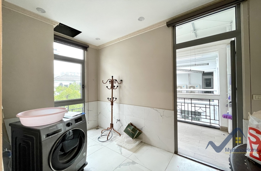 Cho thuê biệt thự Vinhomes Harmony có thang máy 3PN 19