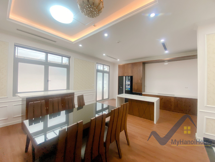 Cho thuê biệt thự Vinhomes Harmony song lập có thang máy 5