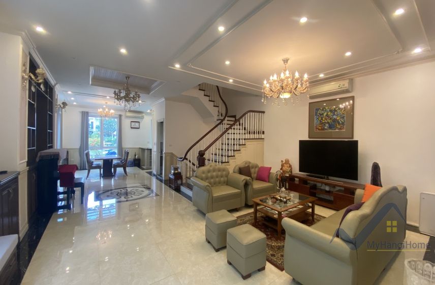 Cho thuê biệt thự Vinhomes Riverside căn song lập 1