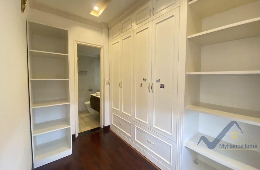 Cho thuê biệt thự Vinhomes Riverside căn song lập 22