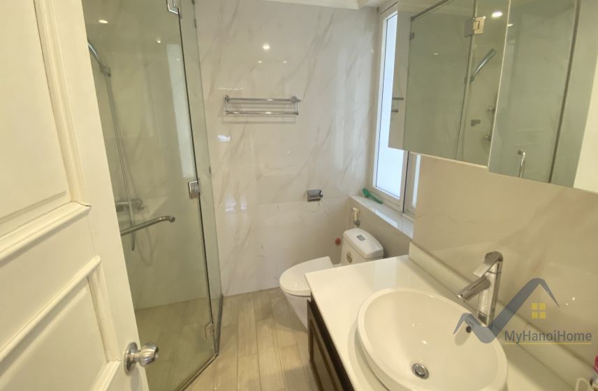 Cho thuê biệt thự Vinhomes Riverside căn song lập 23