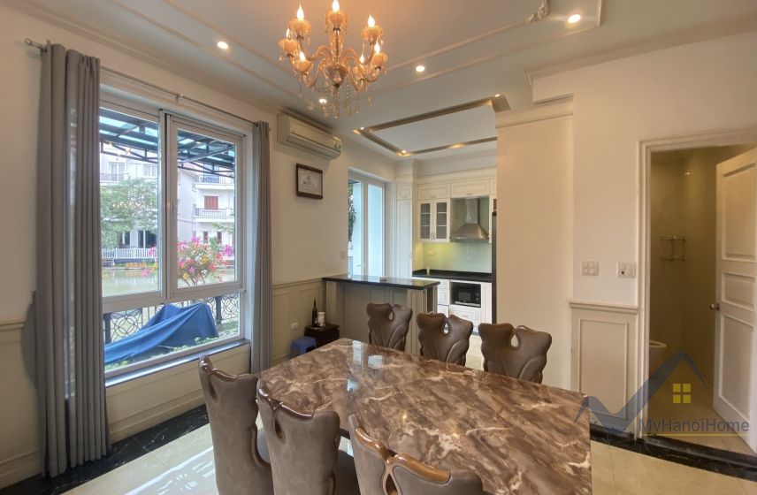Cho thuê biệt thự Vinhomes Riverside căn song lập 5