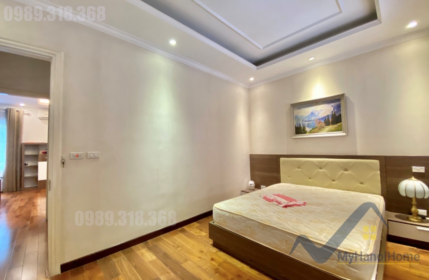 Cho thuê biệt thự Vinhomes Riverside full nội thất Đông Dương 13