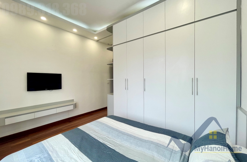 Cho thuê biệt thự Vinhomes Riverside full nội thất gần công viên 11