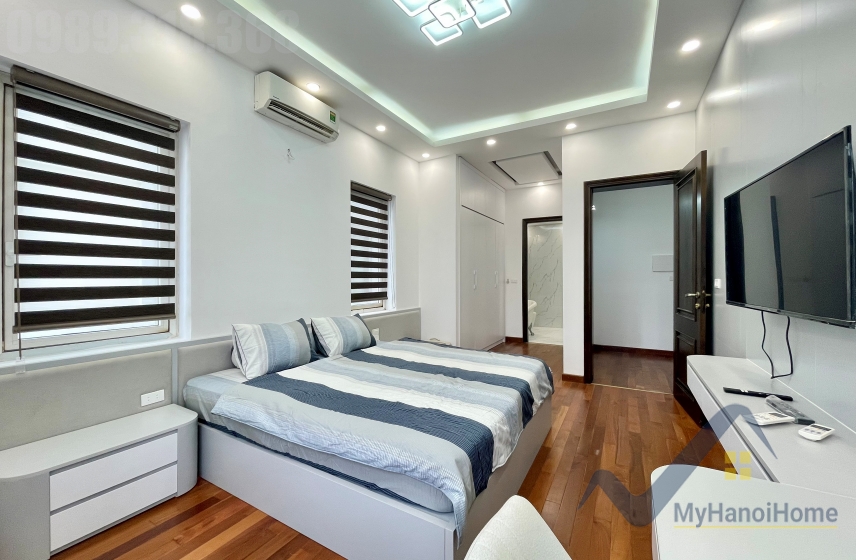 Cho thuê biệt thự Vinhomes Riverside full nội thất gần công viên 7