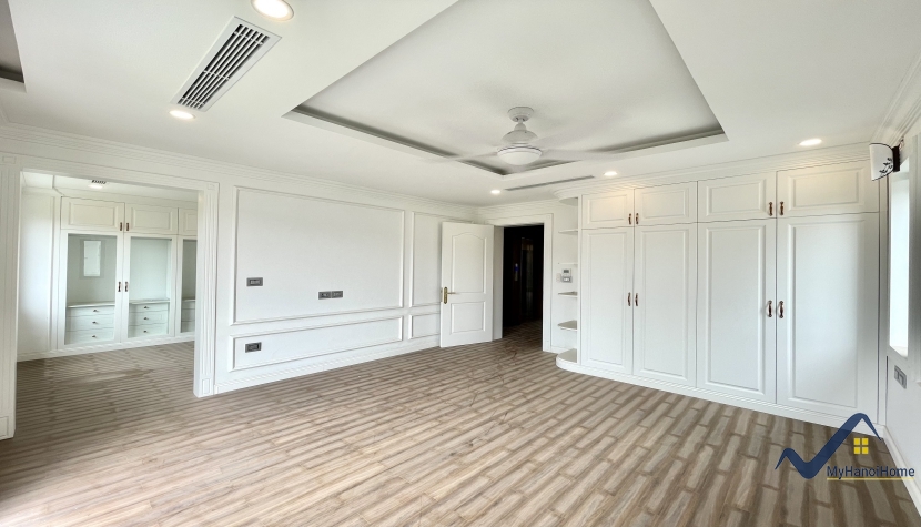 Cho thuê biệt thự Vinhomes Riverside Hoa Lan 4 phòng ngủ 19