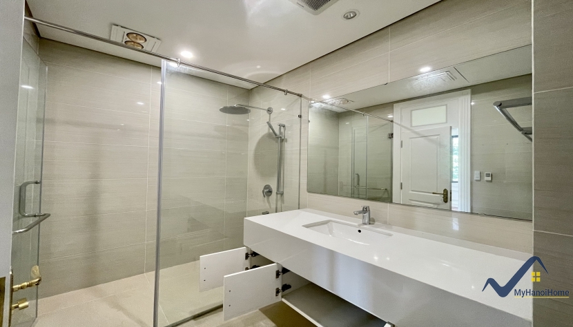 Cho thuê biệt thự Vinhomes Riverside Hoa Lan 4 phòng ngủ 22