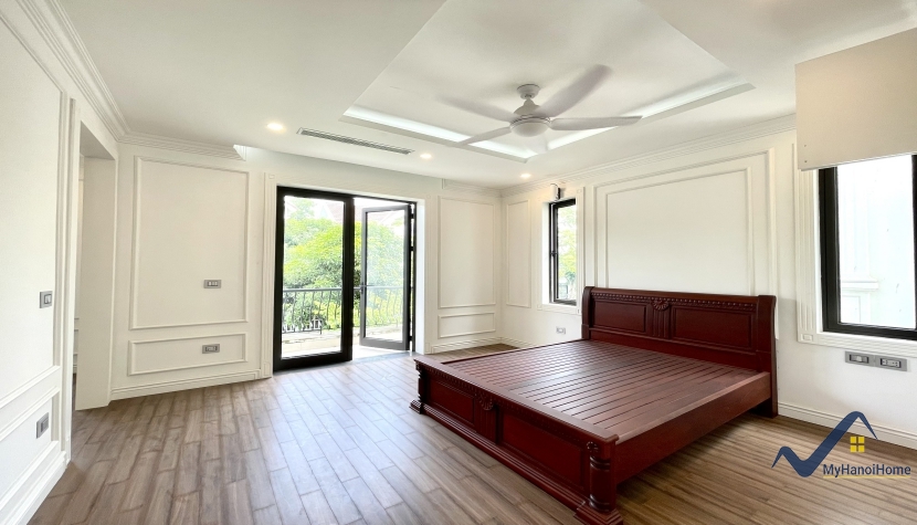 Cho thuê biệt thự Vinhomes Riverside Hoa Lan 4 phòng ngủ 8