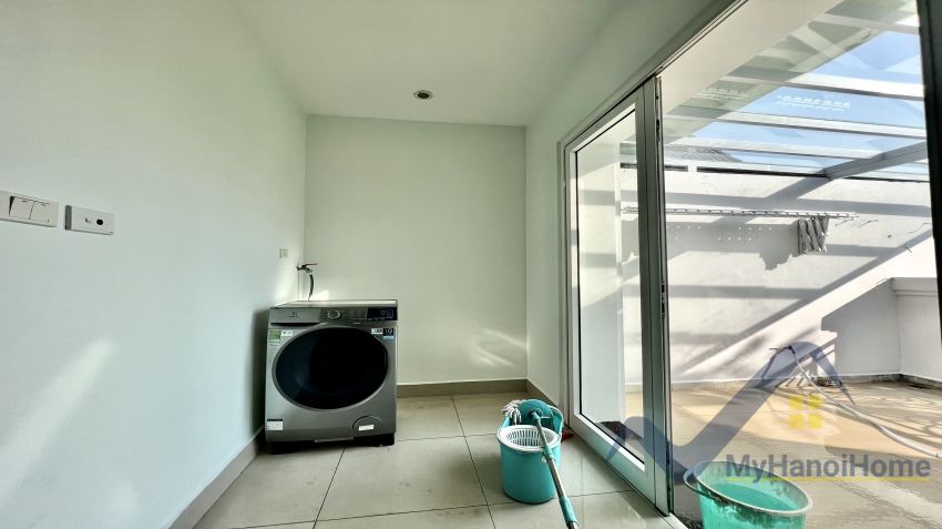 Cho thuê biệt thự Vinhomes Riverside khu Hoa Sữa full đồ 21