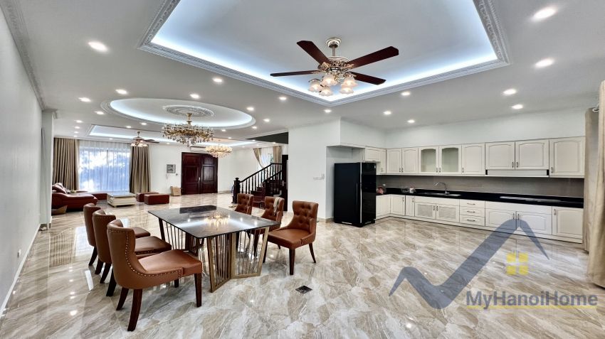 Cho thuê biệt thự Vinhomes Riverside khu Hoa Sữa full đồ 5