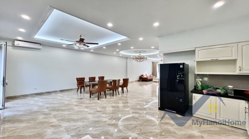 Cho thuê biệt thự Vinhomes Riverside khu Hoa Sữa full đồ 6