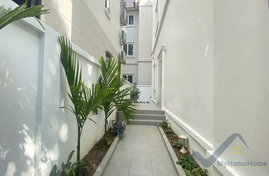 Cho thuê biệt thự Vinhomes Riverside nội thất hiện đại 18