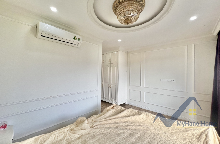 Cho thuê biệt thự Vinhomes Riverside nội thất tân cổ điển 18