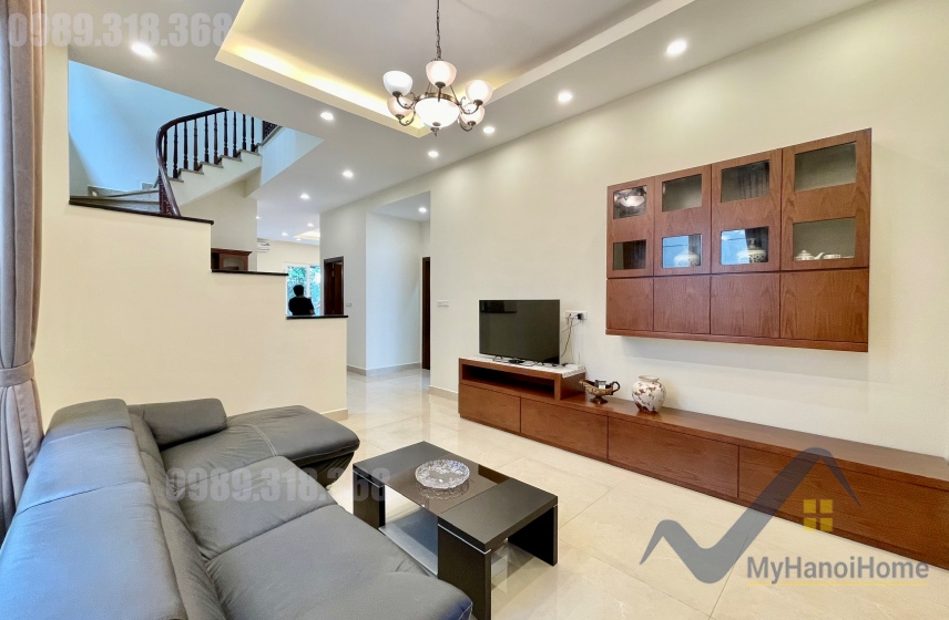 Cho thuê biệt thự Vinhomes Riverside, song lập full nội thất 2