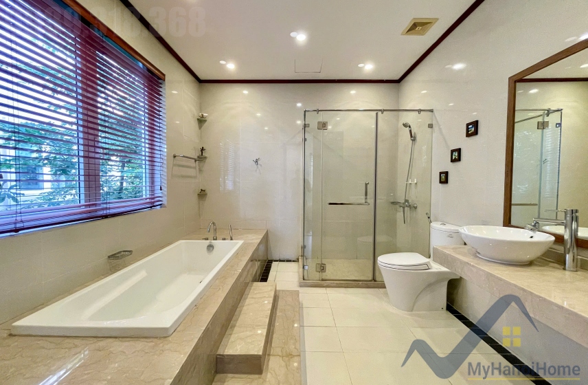 Cho thuê biệt thự Vinhomes Riverside trang bị full nội thất 4pn 13