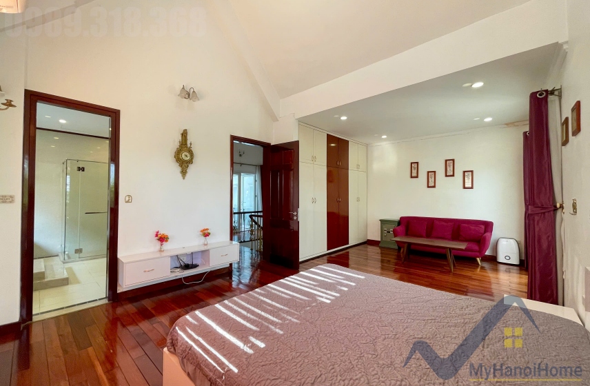 Cho thuê biệt thự Vinhomes Riverside trang bị full nội thất 4pn 18