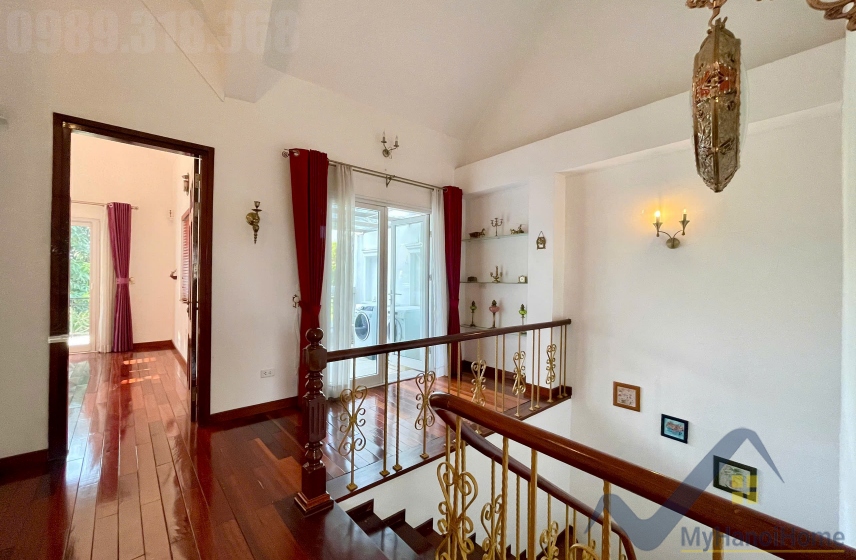 Cho thuê biệt thự Vinhomes Riverside trang bị full nội thất 4pn 20