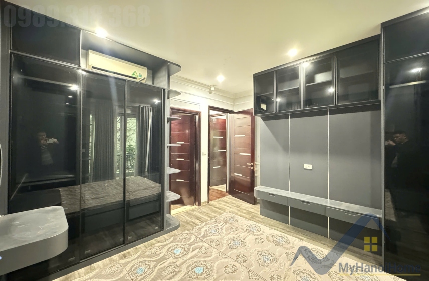 Cho thuê biệt thự Vinhomes Riverside trang bị full nội thất 10