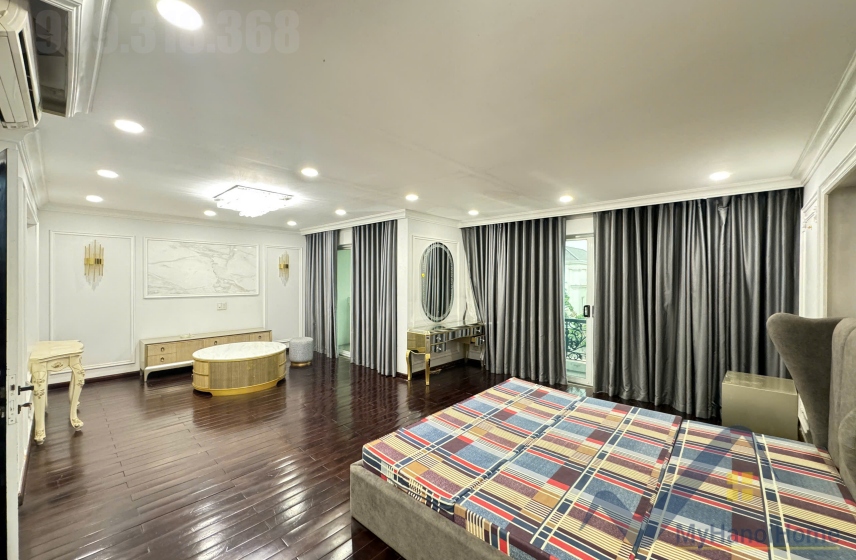 Cho thuê biệt thự Vinhomes Riverside trang bị full nội thất 12