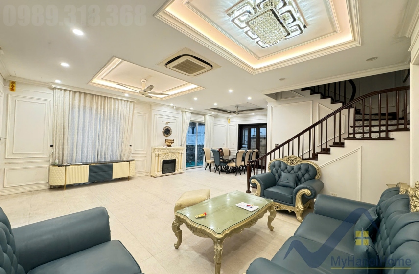 Cho thuê biệt thự Vinhomes Riverside trang bị full nội thất 2