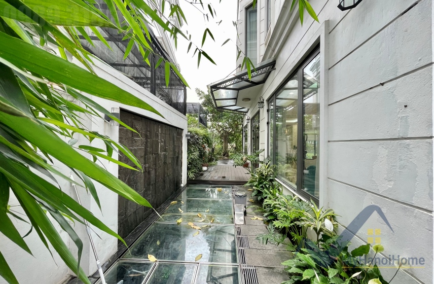 Cho thuê biệt thự Vinhomes The Harmony, căn đơn lập đủ đồ 9