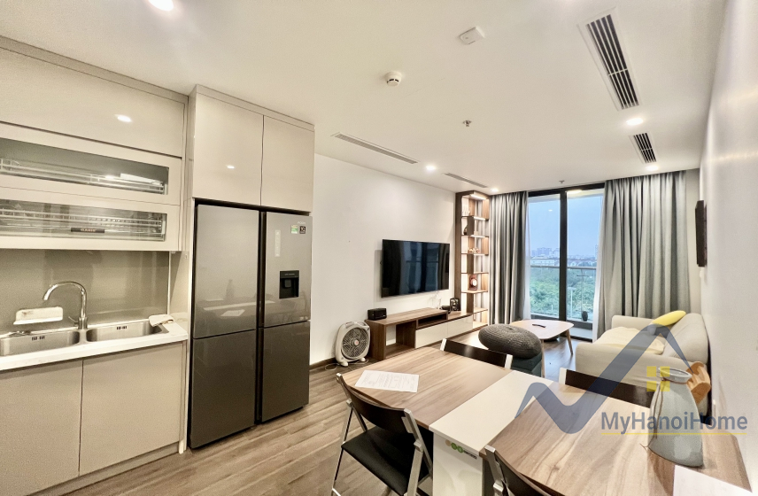 Cho thuê căn hộ 2PN 2WC chung cư Vinhomes Symphony full 2