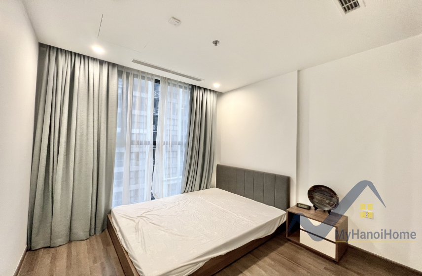 Cho thuê căn hộ 2PN 2WC chung cư Vinhomes Symphony full 6