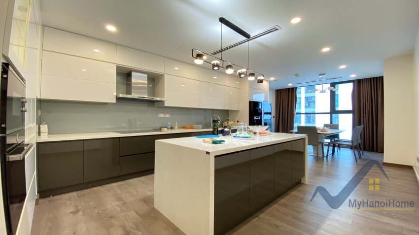 Cho thuê căn hộ 2PN 2WC tại Symphony căn hộ đập thông 6