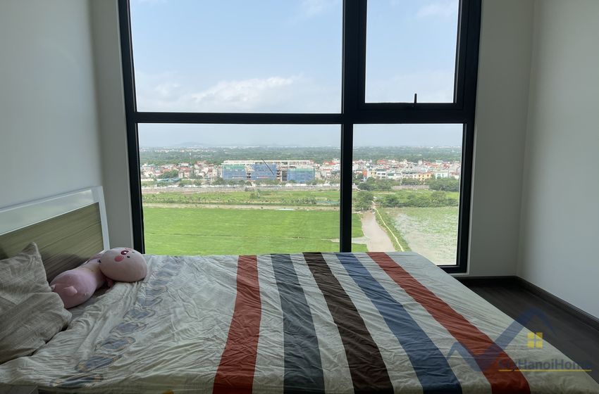Cho thuê căn hộ 2PN 2WC tại Vinhomes Symphony Riverside 9