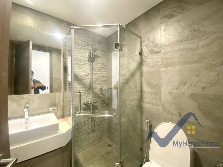 Cho thuê căn hộ 2PN 2WC tại Vinhomes Symphony tòa S5 6